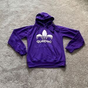 Canada Athletics Hoodie SIZE M